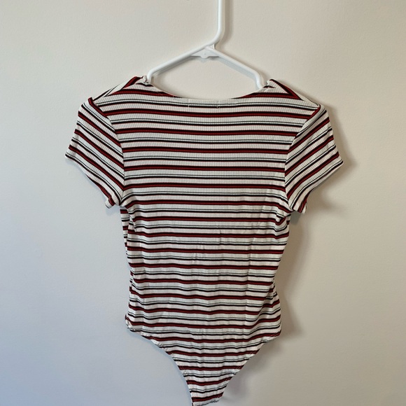 🤩 3 for $20 / Monteau striped bodysuit - Picture 3 of 5